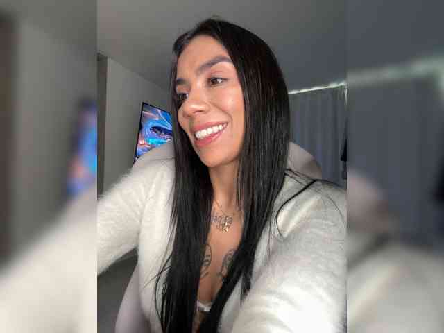 juanita-fox bongacams live cam model