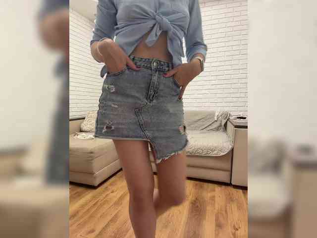 Pepetka22 bongacams live cam model