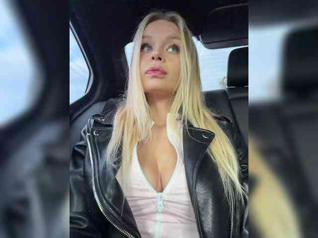 x-NaStyA-x bongacams live cam model