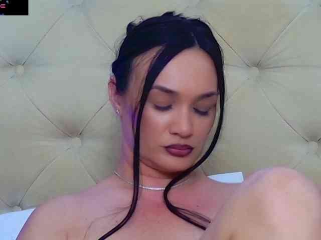 DaliyaArabian bongacams live cam model