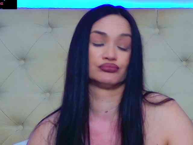 DaliyaArabian bongacams live cam model