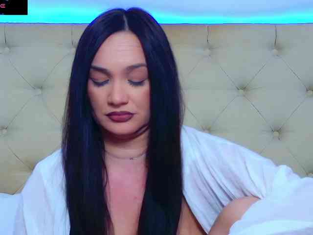 DaliyaArabian bongacams live cam model