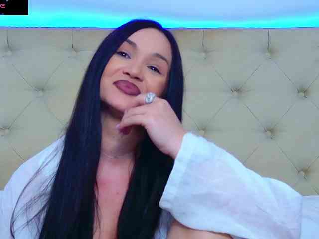 DaliyaArabian bongacams live cam model