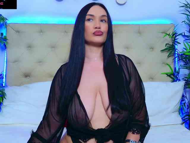 DaliyaArabian bongacams live cam model