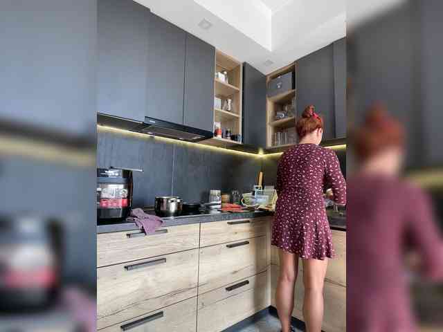 -wowFox- bongacams live cam model