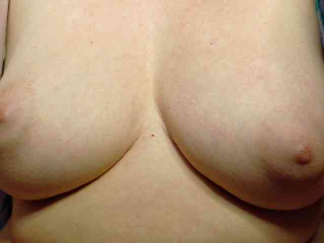 Yanikkka bongacams live cam model