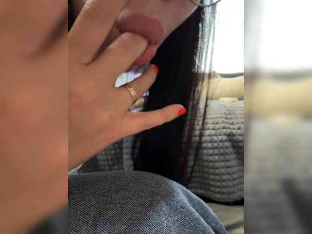 Vero19nika bongacams live cam model