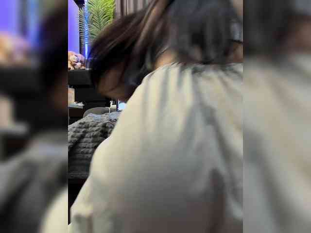 Vero19nika bongacams live cam model