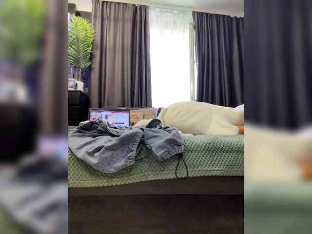 Vero19nika bongacams live cam model
