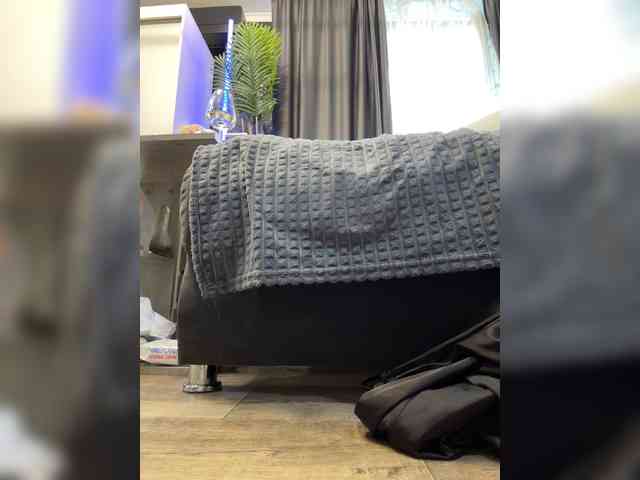 Vero19nika bongacams live cam model