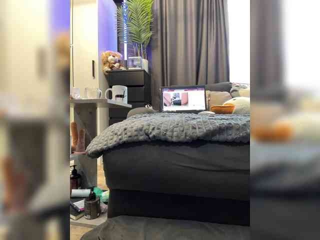 Vero19nika bongacams live cam model