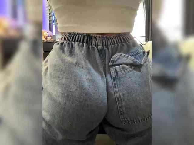 Vero19nika bongacams live cam model