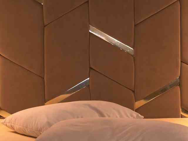 Girl-Pleasure bongacams live cam model