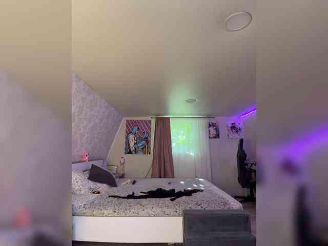 -MaybeBaby- bongacams live cam model