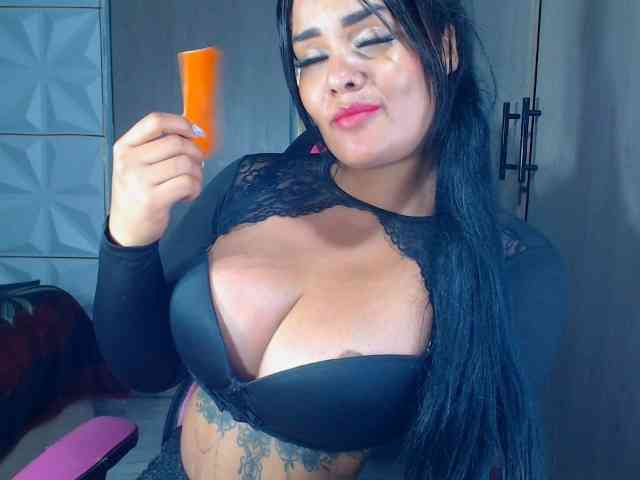 Katecute89 bongacams live cam model