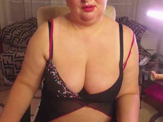 OlgaSaphire bongacams live cam model