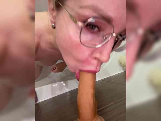 -x777x- bongacams live cam model