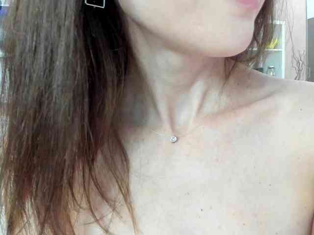 firstMaja bongacams live cam model