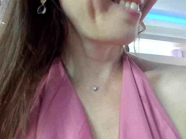 firstMaja bongacams live cam model