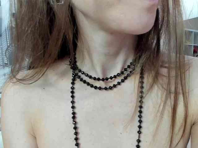 firstMaja bongacams live cam model
