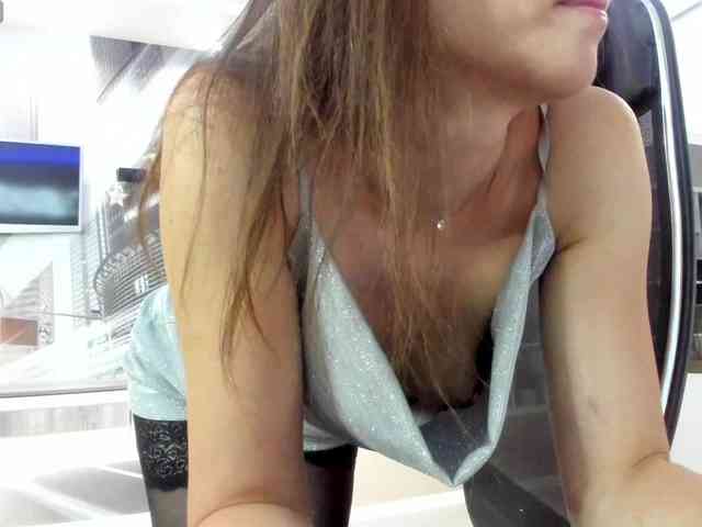 firstMaja bongacams live cam model