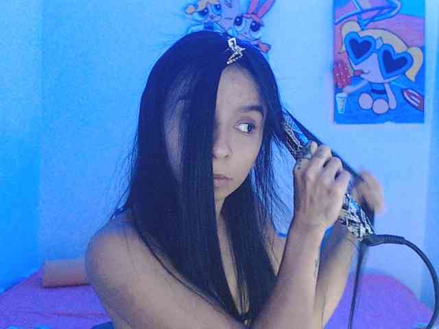 JHOANITAHOT bongacams live cam model