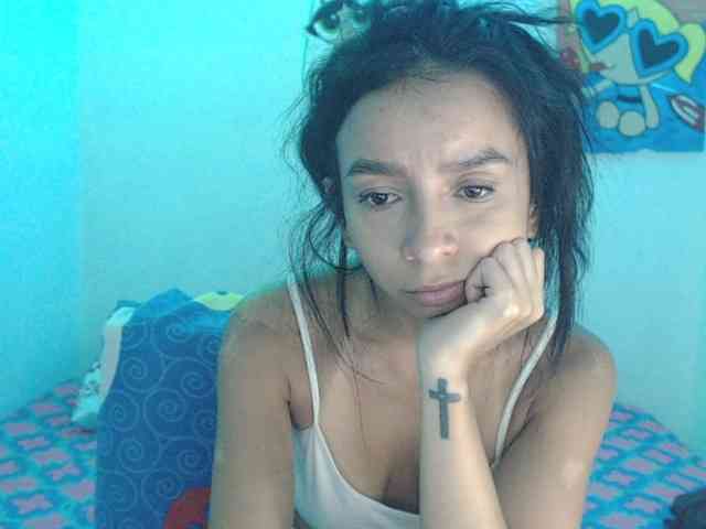 JHOANITAHOT bongacams live cam model