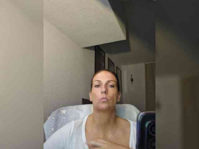 Jasmin-Style bongacams live cam model