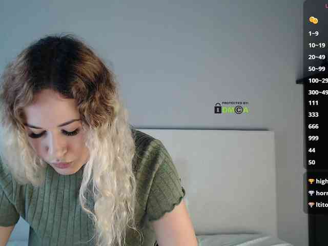 Princess-Dia bongacams live cam model