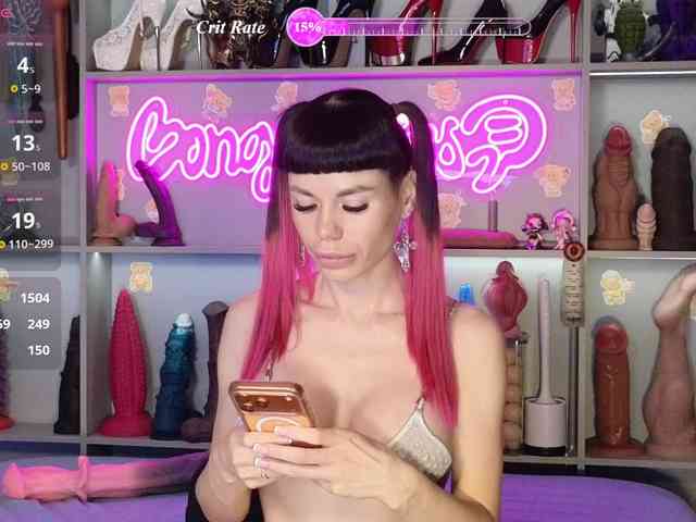 Youlalia bongacams live cam model