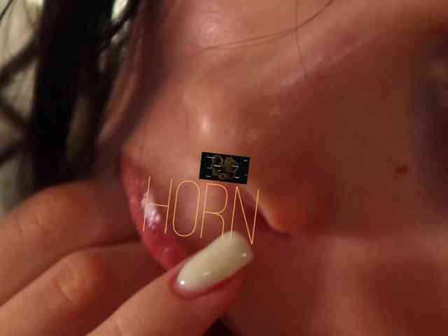 Taanni bongacams live cam model