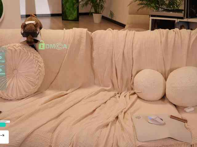 Taanni bongacams live cam model