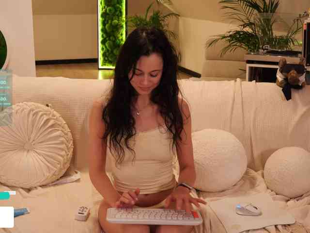 Taanni bongacams live cam model
