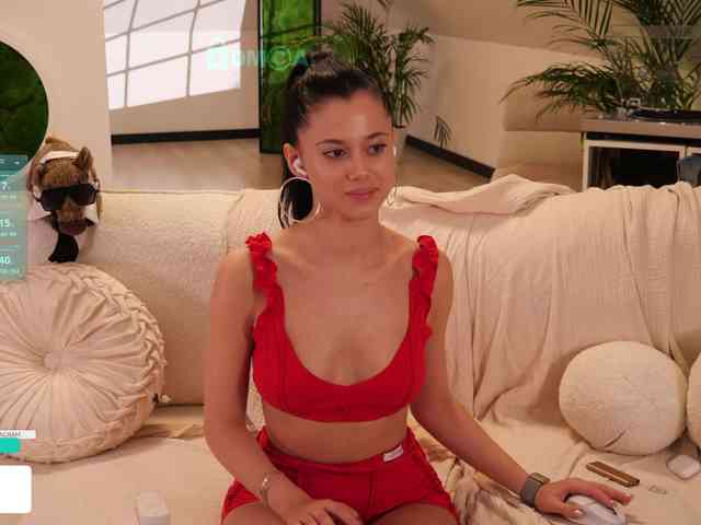 Taanni bongacams live cam model