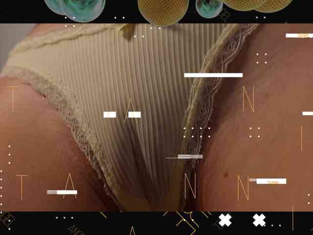 Taanni bongacams live cam model