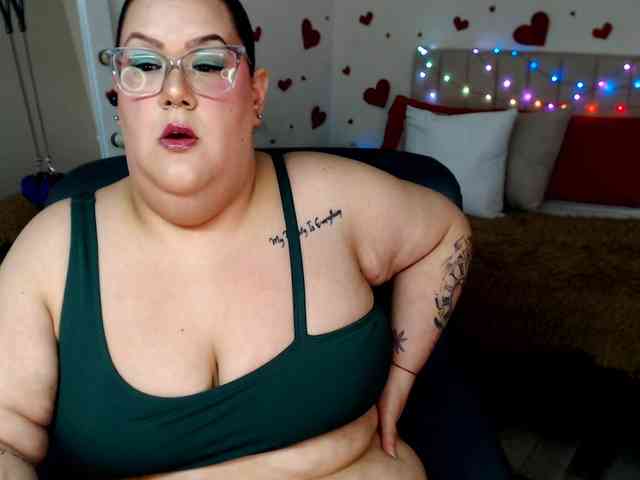 giamorrys bongacams live cam model