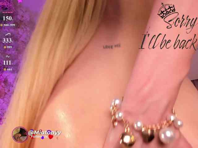 MiaTonyy bongacams live cam model