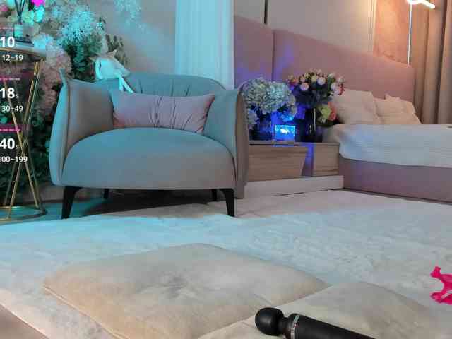 MiaTonyy bongacams live cam model