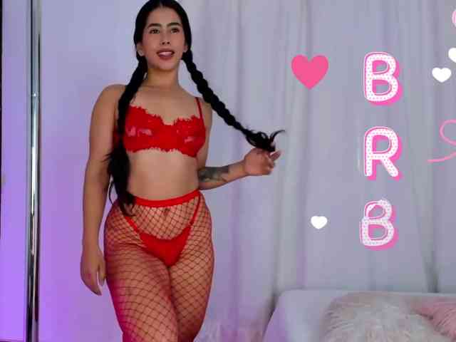 SteffanyRedx bongacams live cam model