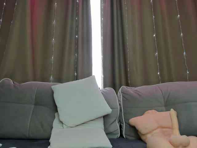EditaMilf bongacams live cam model