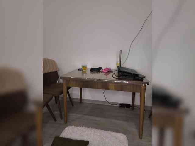 seksiIrena bongacams live cam model