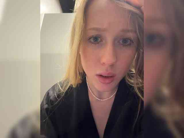 Likachkaa bongacams live cam model