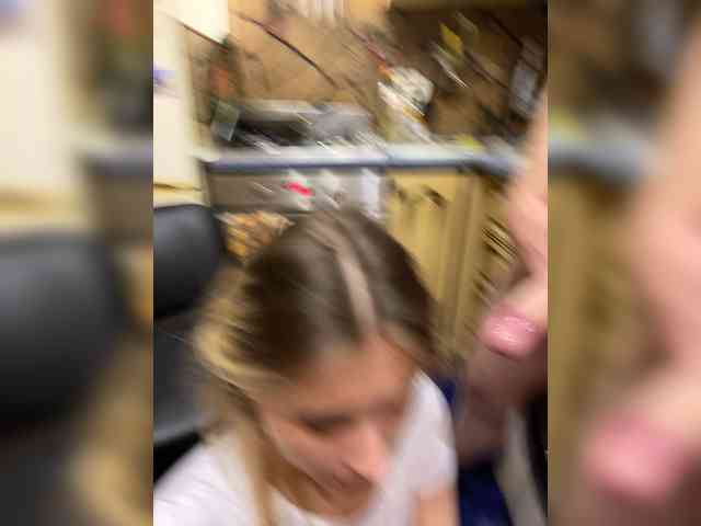 -Breid-1 bongacams live cam model