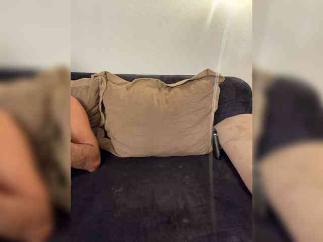 Honeycouple bongacams live cam model