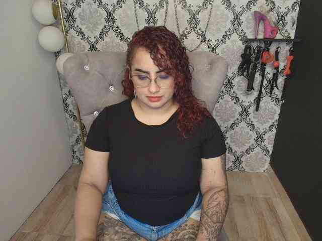 celeste04 bongacams live cam model