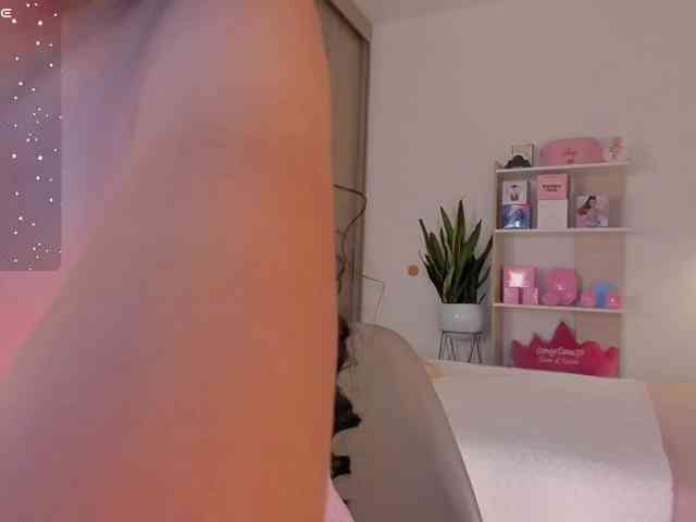 TinyRouse bongacams live cam model