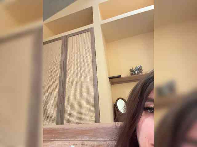 --SATIVA-- bongacams live cam model
