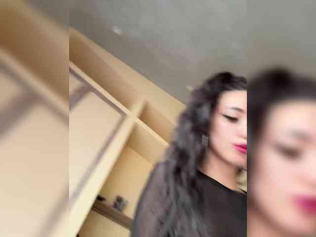 --SATIVA-- bongacams live cam model