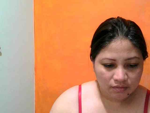 soffia-mae bongacams live cam model