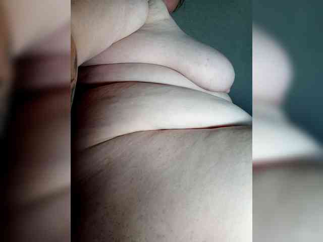 Violai bongacams live cam model
